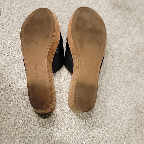 Sam Edelman Remini Black Leather Wedge Sandals Size 9 - Picture 8 of 8